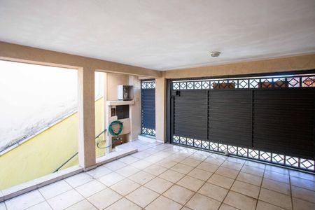 Casa à venda com 150m², 3 quartos e 2 vagasGaragem
