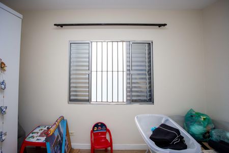 Casa à venda com 150m², 3 quartos e 2 vagasQuarto 2