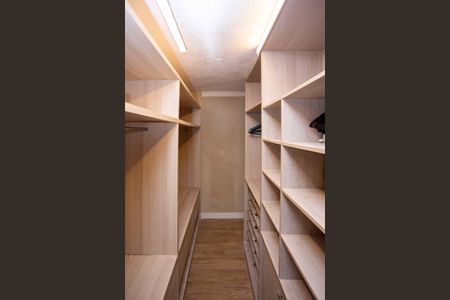 Casa à venda com 150m², 3 quartos e 2 vagasCloset