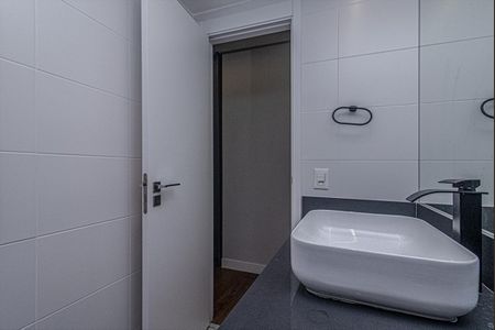 Apartamento à venda com 127m², 3 quartos e 2 vagasbanheiro na suíte 1_4