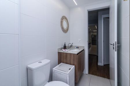 Apartamento à venda com 127m², 3 quartos e 2 vagasbanheiro social_3