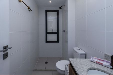 Apartamento à venda com 127m², 3 quartos e 2 vagasbanheiro social_2