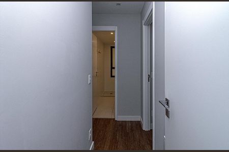 Apartamento à venda com 127m², 3 quartos e 2 vagascorredor para os cômodos_2