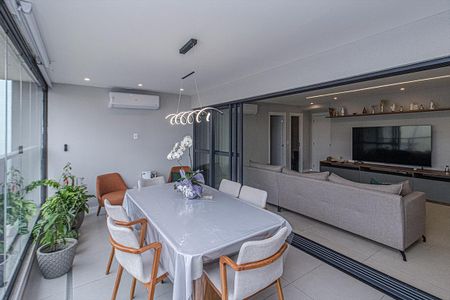Apartamento à venda com 127m², 3 quartos e 2 vagassacada_3
