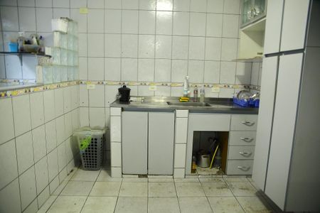 Casa à venda com 133m², 3 quartos e 3 vagasCozinha 