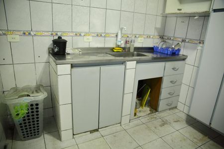 Casa à venda com 133m², 3 quartos e 3 vagasCozinha 