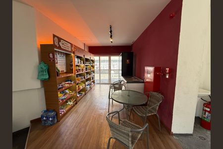 Apartamento para alugar com 53m², 2 quartos e sem vagaÁrea comum