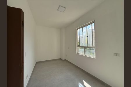 Apartamento para alugar com 53m², 2 quartos e sem vagaQuarto 2