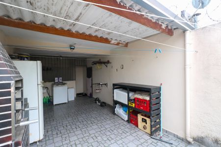Casa à venda com 84m², 2 quartos e 1 vagaÁrea de Serviço