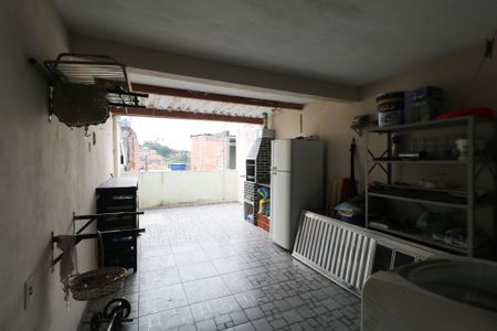 Casa à venda com 84m², 2 quartos e 1 vagaÁrea de Serviço