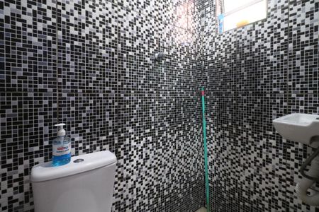 Casa à venda com 84m², 2 quartos e 1 vagaBanheiro