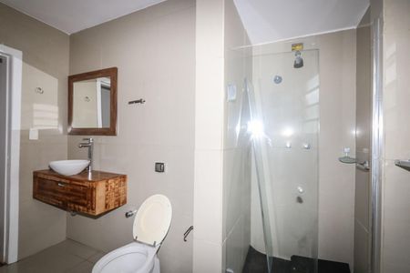 Apartamento para alugar com 167m², 3 quartos e 1 vaga Apartamento para alugar com 167m², 3 quartos e 1 vagaBanheiro 2