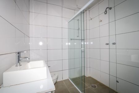 Apartamento para alugar com 167m², 3 quartos e 1 vaga Apartamento para alugar com 167m², 3 quartos e 1 vagaBanheiro da Suite