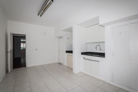 Apartamento para alugar com 167m², 3 quartos e 1 vaga Apartamento para alugar com 167m², 3 quartos e 1 vagaCozinha