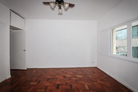 Apartamento para alugar com 167m², 3 quartos e 1 vaga Apartamento para alugar com 167m², 3 quartos e 1 vagaQuarto 3