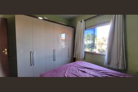 Casa à venda com 372m², 4 quartos e 4 vagassuite 