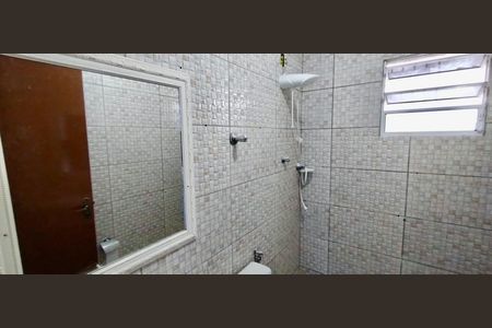 Casa para alugar com 60m², 2 quartos e sem vaga