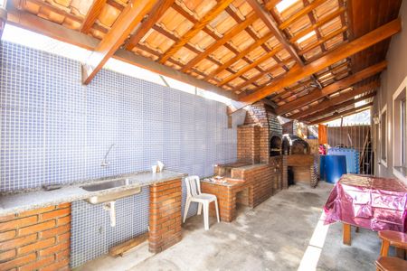 Apartamento para alugar com 57m², 2 quartos e 1 vagaÁrea comum - Churrasqueira