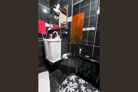 Casa para alugar com 98m², 3 quartos e 2 vagasBanheiro