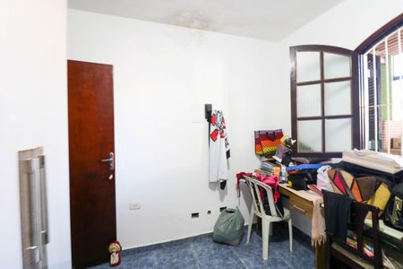 Casa para alugar com 98m², 3 quartos e 2 vagasQuarto 1