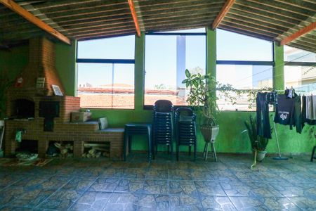 Casa para alugar com 98m², 3 quartos e 2 vagasQuarto 1