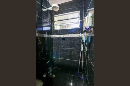 Casa para alugar com 98m², 3 quartos e 2 vagasBanheiro