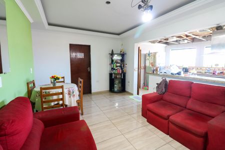 Casa para alugar com 98m², 3 quartos e 2 vagasSala