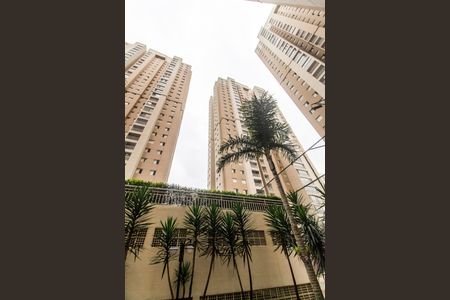 Apartamento à venda com 74m², 2 quartos e 1 vagaFachada do bloco
