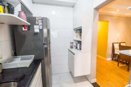 Apartamento à venda com 74m², 2 quartos e 1 vagaCozinha