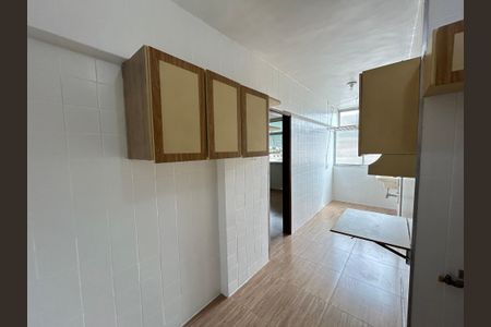 Apartamento à venda com 69m², 2 quartos e 1 vagaCozinha