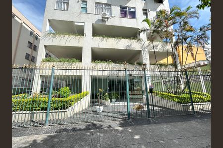 Apartamento à venda com 69m², 2 quartos e 1 vagaFachada