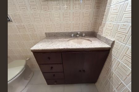 Apartamento à venda com 69m², 2 quartos e 1 vagaBanheiro