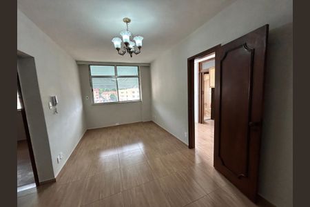 Apartamento à venda com 69m², 2 quartos e 1 vagaSala
