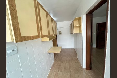 Apartamento à venda com 69m², 2 quartos e 1 vagaCozinha