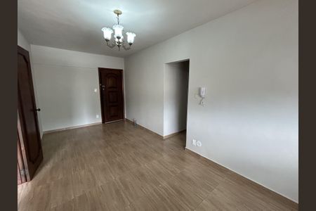 Apartamento à venda com 69m², 2 quartos e 1 vagaSala