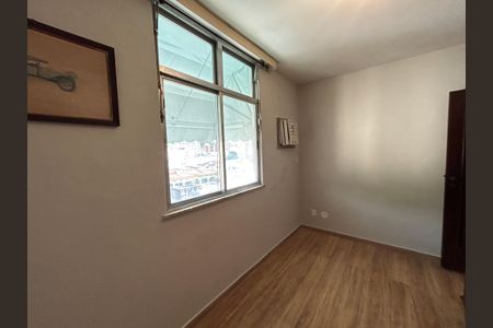 Apartamento à venda com 69m², 2 quartos e 1 vagaQuarto 2