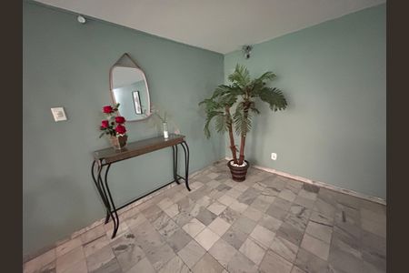 Apartamento à venda com 69m², 2 quartos e 1 vagaQuadra EsportivHall de entradaa