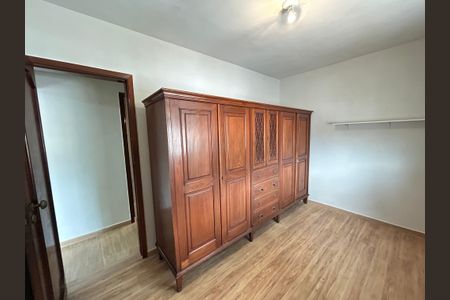 Apartamento à venda com 69m², 2 quartos e 1 vagaQuarto 2