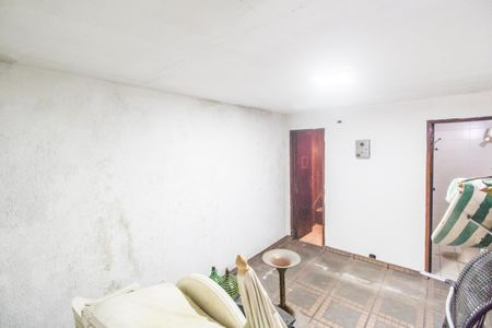 Casa de condomínio à venda com 308m², 4 quartos e 4 vagasSala 