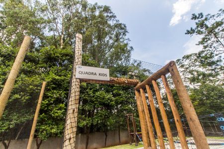 Casa de condomínio à venda com 308m², 4 quartos e 4 vagasÁrea comum - Playground