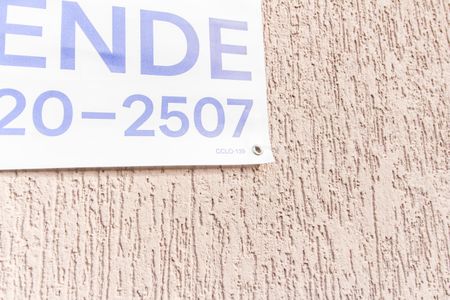 Casa de condomínio à venda com 308m², 4 quartos e 4 vagasVista da Rua