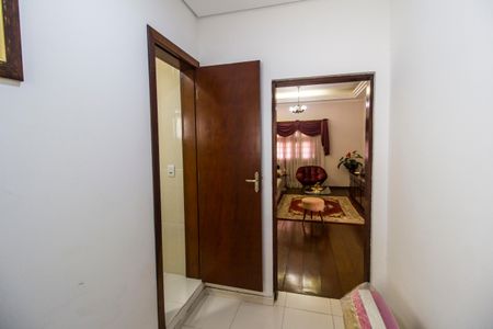 Casa de condomínio à venda com 308m², 4 quartos e 4 vagasSuíte 4