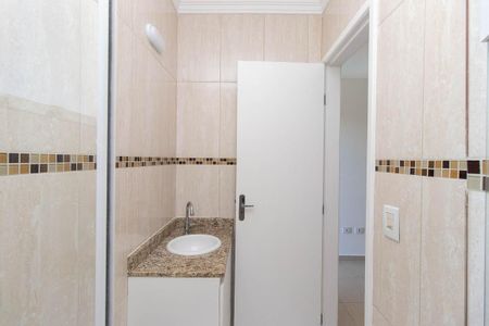 Casa de condomínio à venda com 60m², 2 quartos e 1 vagaBanheiro da Suíte 2