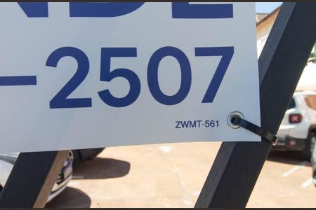 Casa de condomínio à venda com 60m², 2 quartos e 1 vagaPlaca ZWMT-561