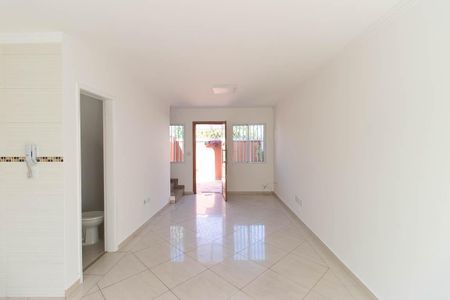 Casa de condomínio à venda com 60m², 2 quartos e 1 vagaSala/Cozinhav