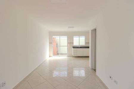 Casa de condomínio à venda com 60m², 2 quartos e 1 vagaSala/Cozinha