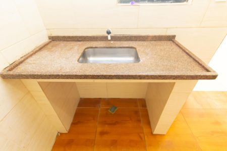 Apartamento para alugar com 48m², 2 quartos e sem vaga Apartamento para alugar com 48m², 2 quartos e sem vagaCozinha e Área de Serviço