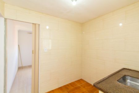 Apartamento para alugar com 48m², 2 quartos e sem vaga Apartamento para alugar com 48m², 2 quartos e sem vagaCozinha e Área de Serviço