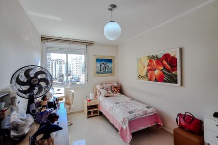 Apartamento à venda com 100m², 2 quartos e 1 vagaQuarto 1