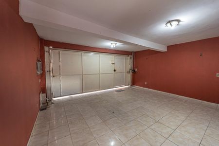 Casa para alugar com 160m², 2 quartos e 1 vaga Casa para alugar com 160m², 2 quartos e 1 vagaGaragem